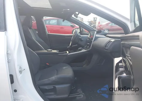 2025 Toyota Bz4X Xle from USA, damaged, VIN JTMAAAAA5SA071769